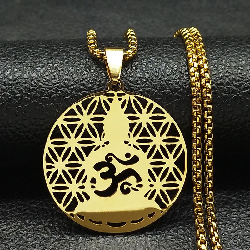 Golden Arabic Pendant Necklace