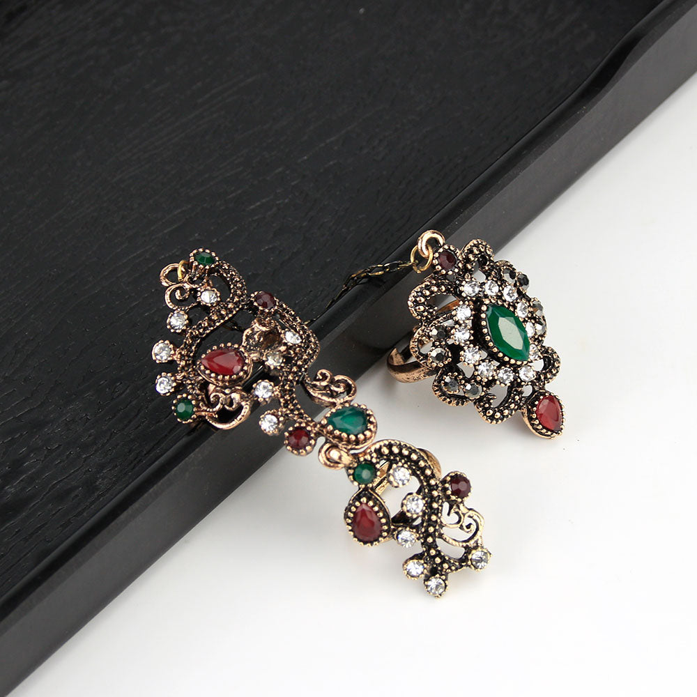 Turkish Flower Double Finger Ring - Stylish statement accessory with vintage floral motif.