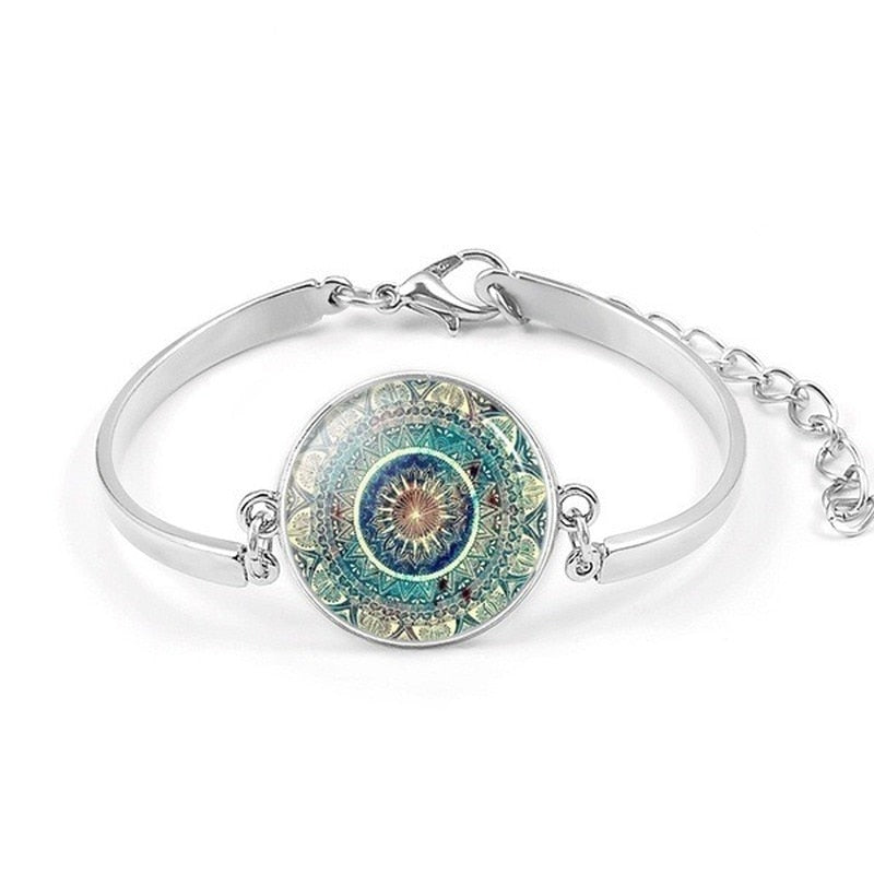 Glossy-Too Mandala Cabochon Bracelet